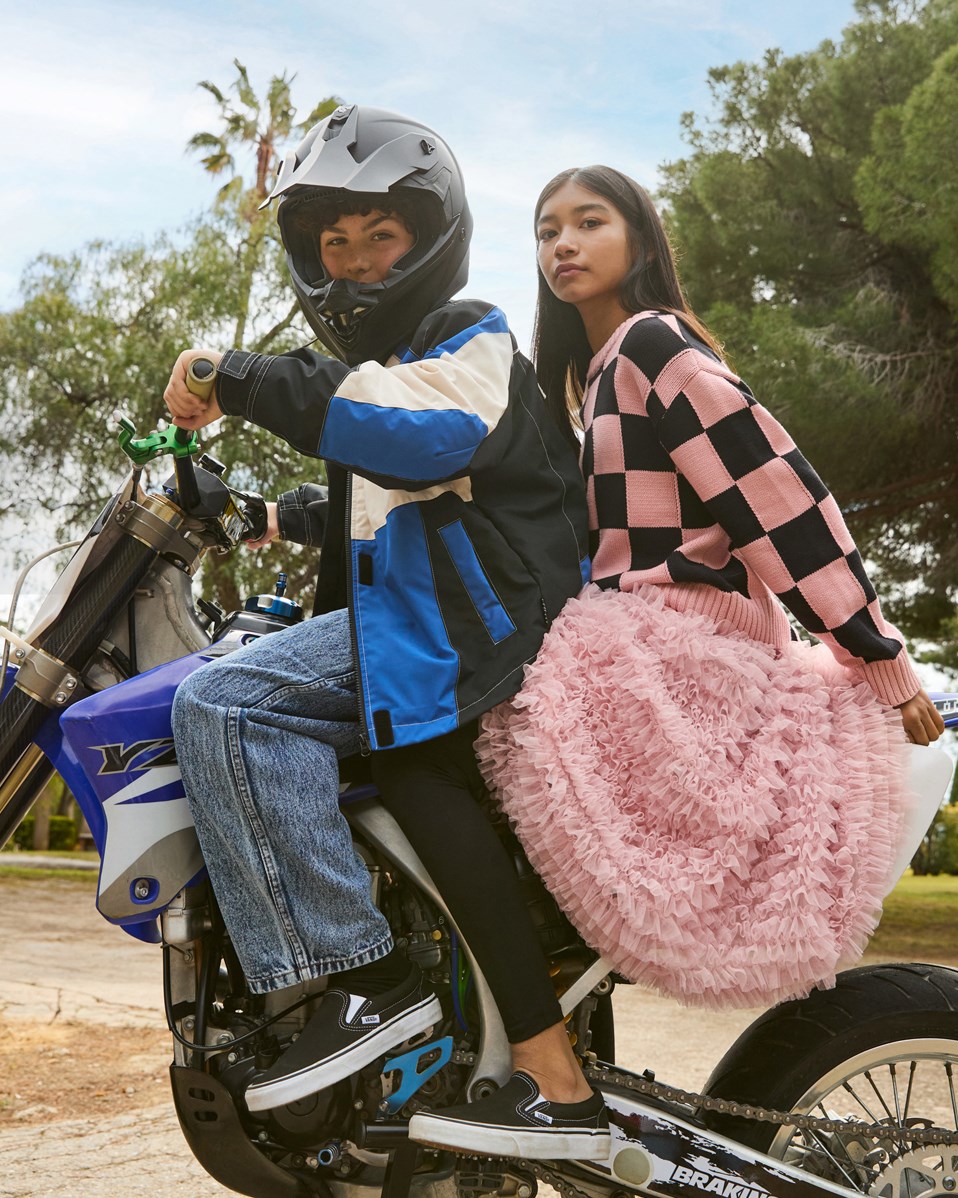 Bliss - Rosequartz - Lyserød tyl nederdel med elastik i taljen.