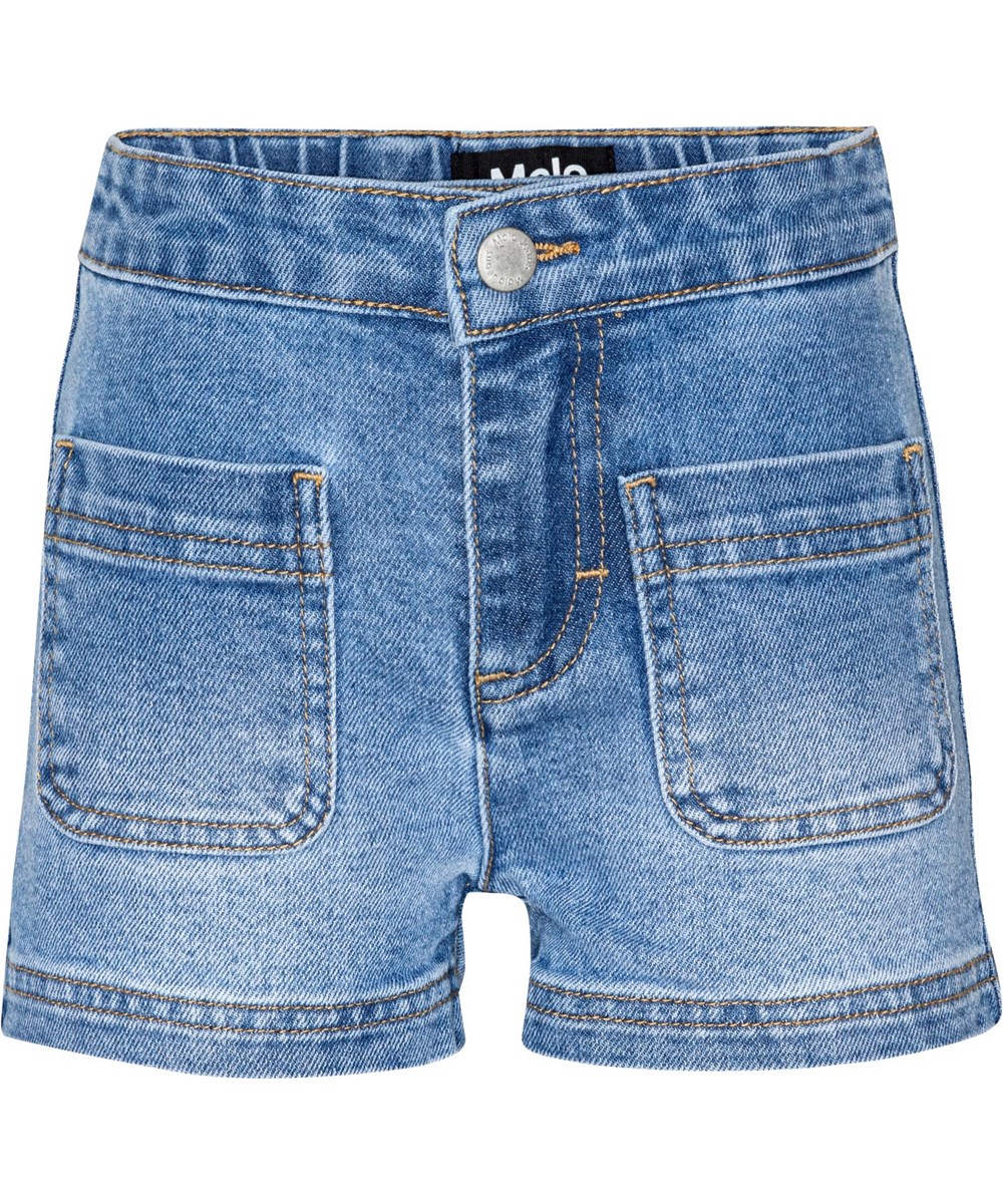 Amanda - Light Blue Denim - Blå denim short med påsyet lommer på fronten