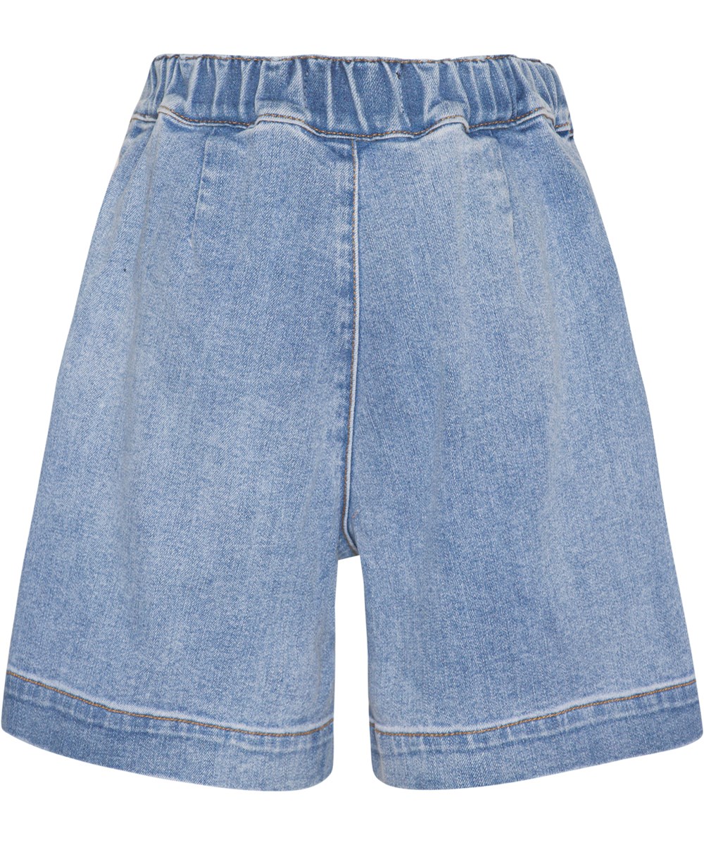 Amari - Washed Blue Denim - Brede blå REPREVE denimshorts med læg