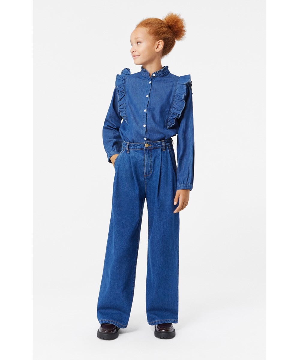 Raphaella - Mid Blue Wash - Pudderfarvet langærmet løs skjorte i en blød og let viskose