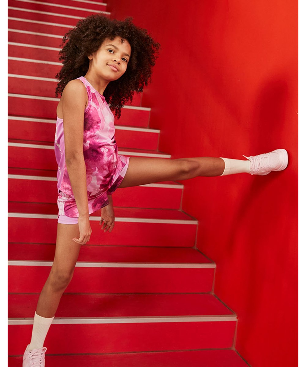 Oriana - Dreamy Poppies - Sportstop med rosa blomster print