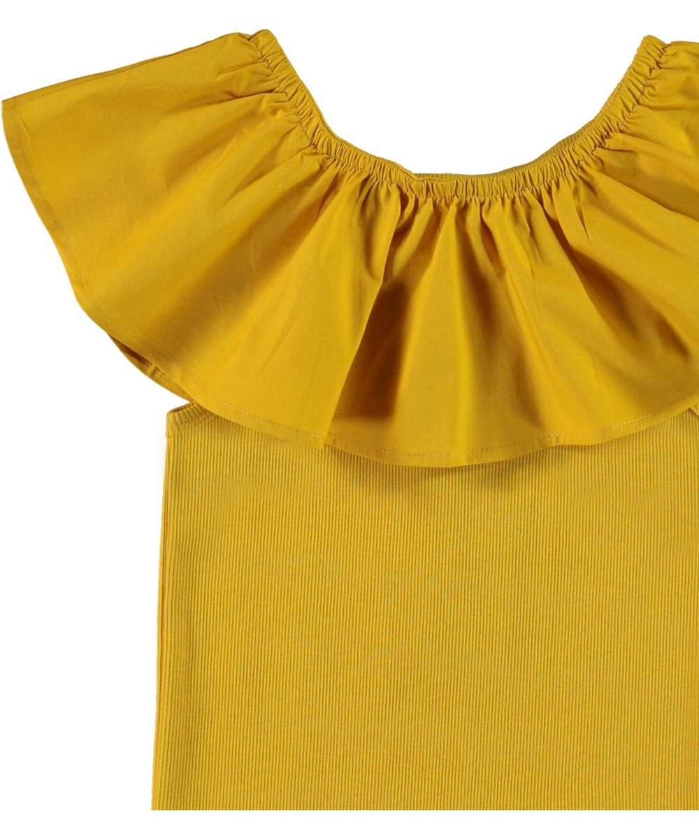 Reca - Nugget Gold - Økologisk gylden tanktop med flæsekant