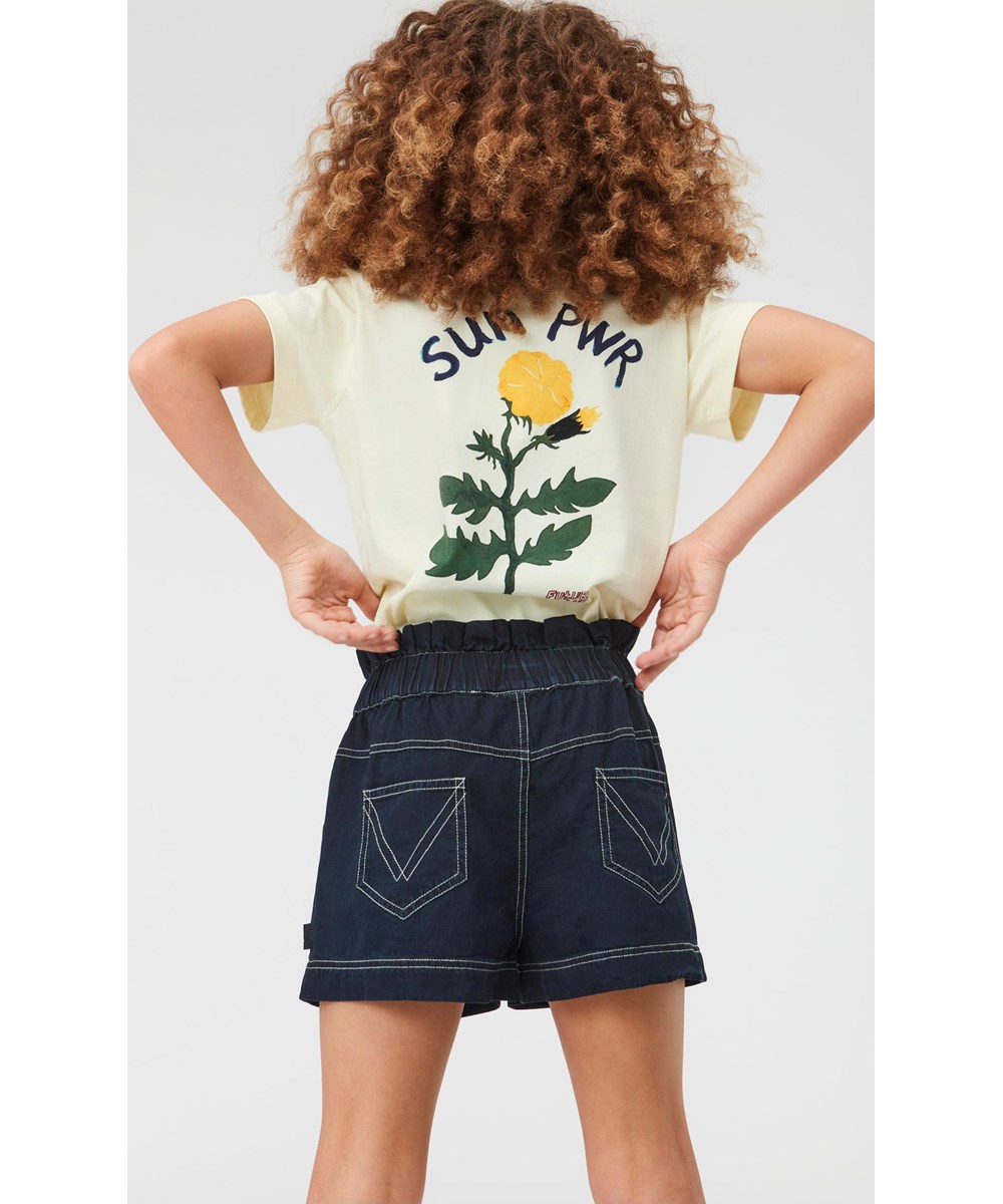 Reeve - SUN PWR - Økologisk lysegul t-shirt blomst og sun pwr