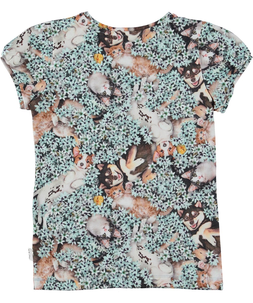 Rimona - Park Life - Cap sleeve top med hundehvalp og kattekillinger i blomstereng print