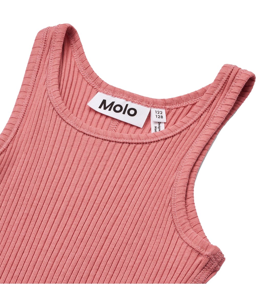Roberta - Vintage Rose - Lys rosa tanktop til børn i blødt økologisk bomuldsrib med rund hals.