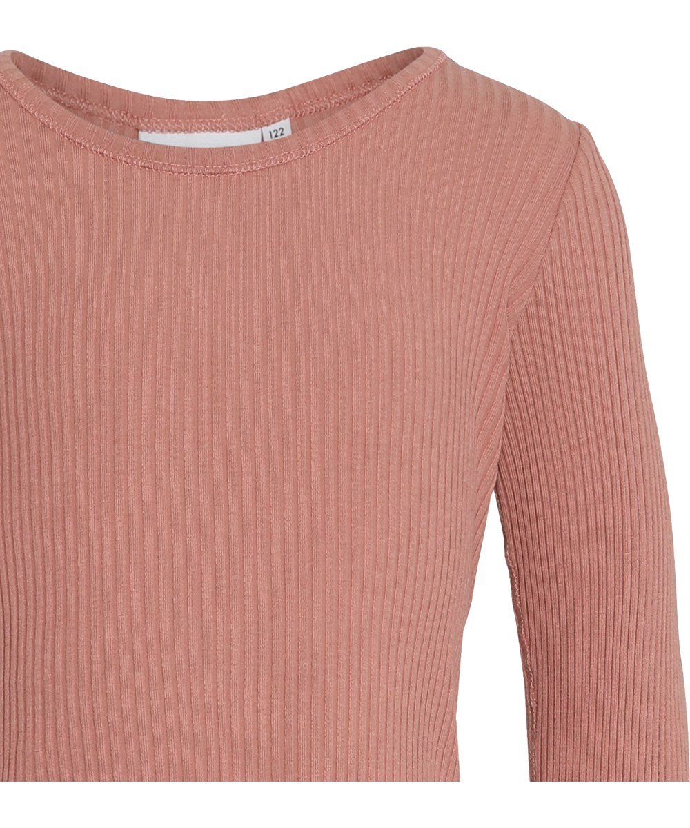 Rochelle - Desert Sand - Økologisk rosa rib bluse