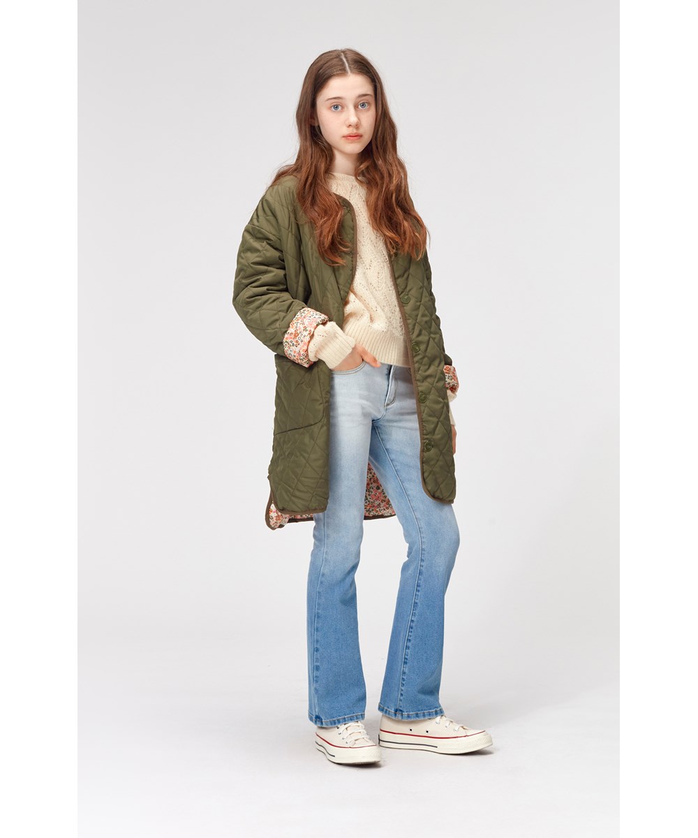 Ginger - Pearled Ivory - Lys strikbluse med hulmønster