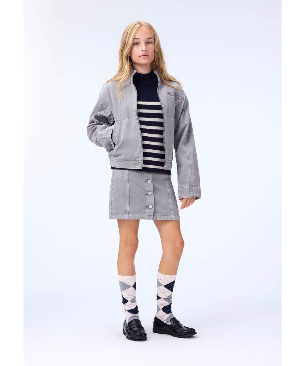 Govina - Blue Cream - Højhalset sweater til børn i uld med blå og hvide striber. 