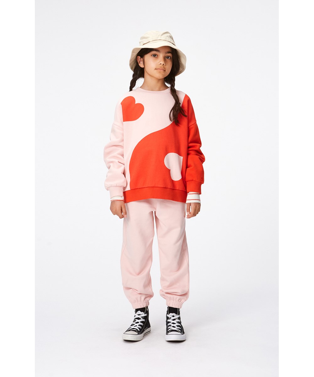 Maxi - Being Yin Yang - Rød og lyserød sweatshirt i økologisk bomuld.