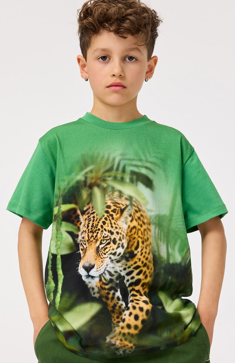Riley - Jaguars - Grön T-shirt med tryck för barn i mjuk ekologisk bomull med korta ärmar och ribbad halsringning.
