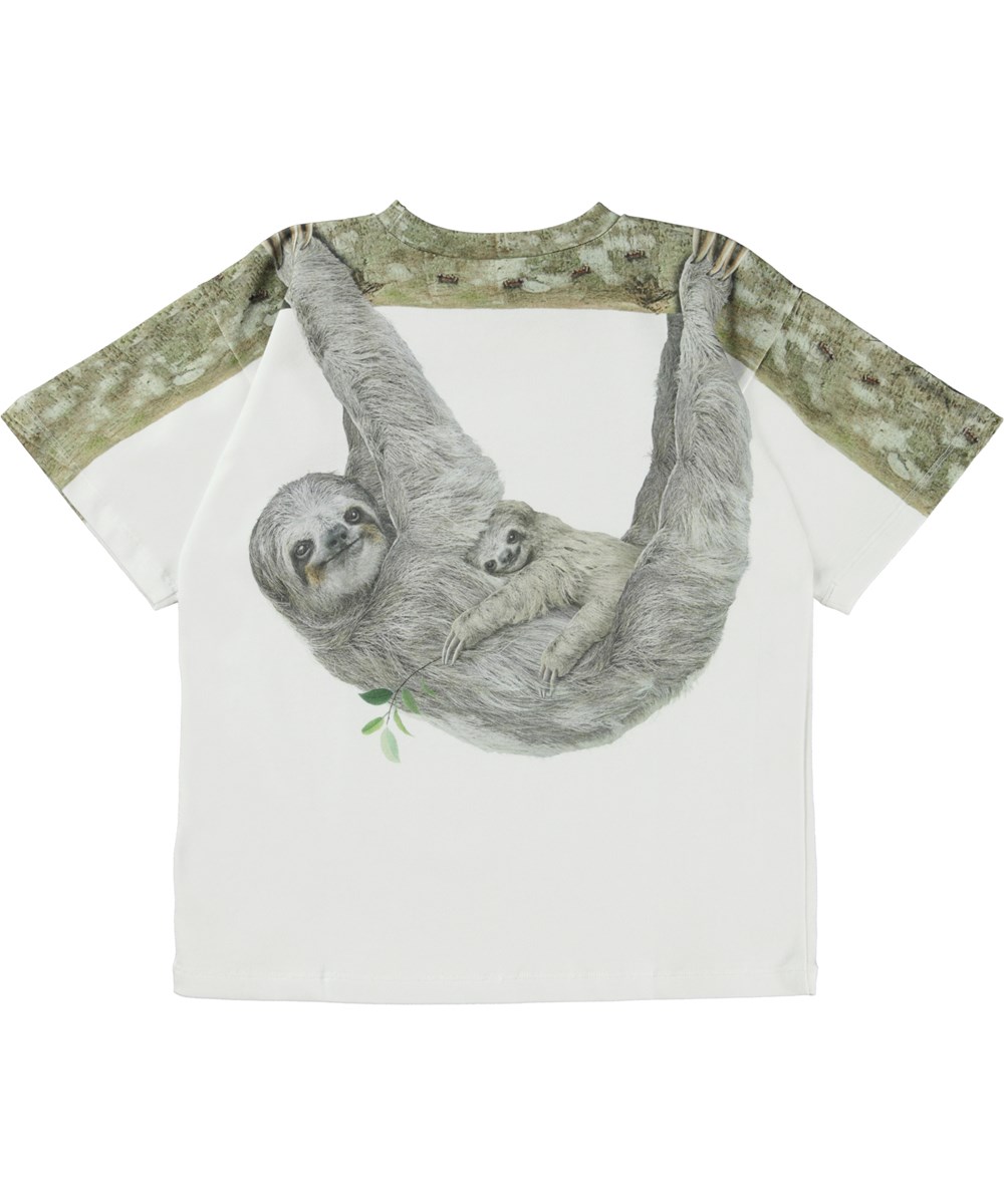 Rillo - Hanging Sloth - Vit ekologisk t-shirt med sengångare.