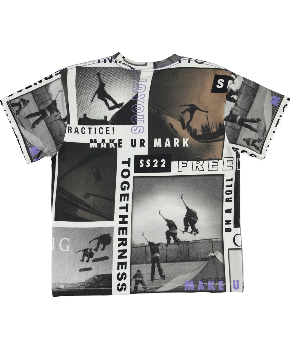 Rodney - SK8 - Oversize T-shirt med skate mönster.