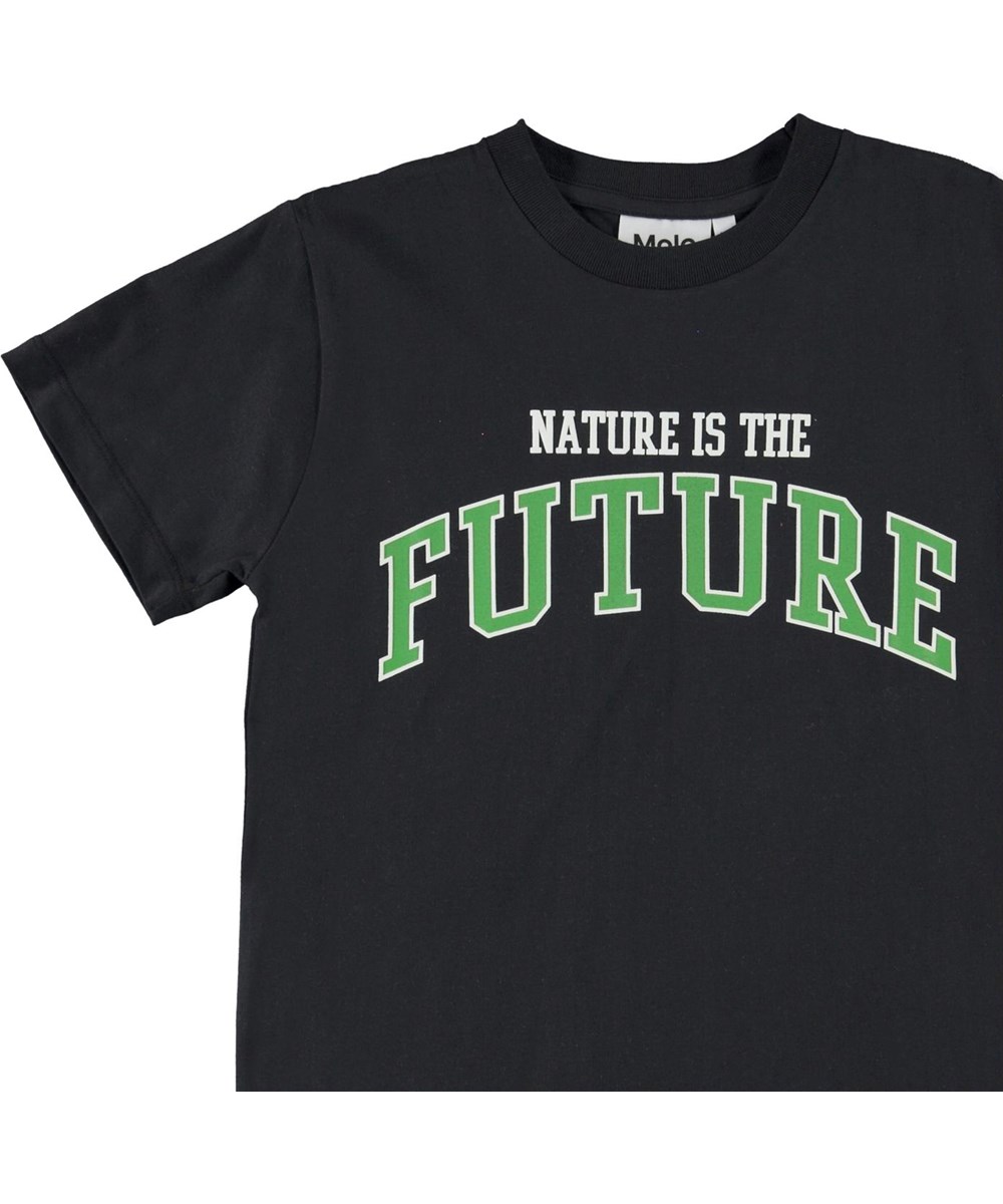 Roxo - Black - Ekologisk svart t-shirt nature is future