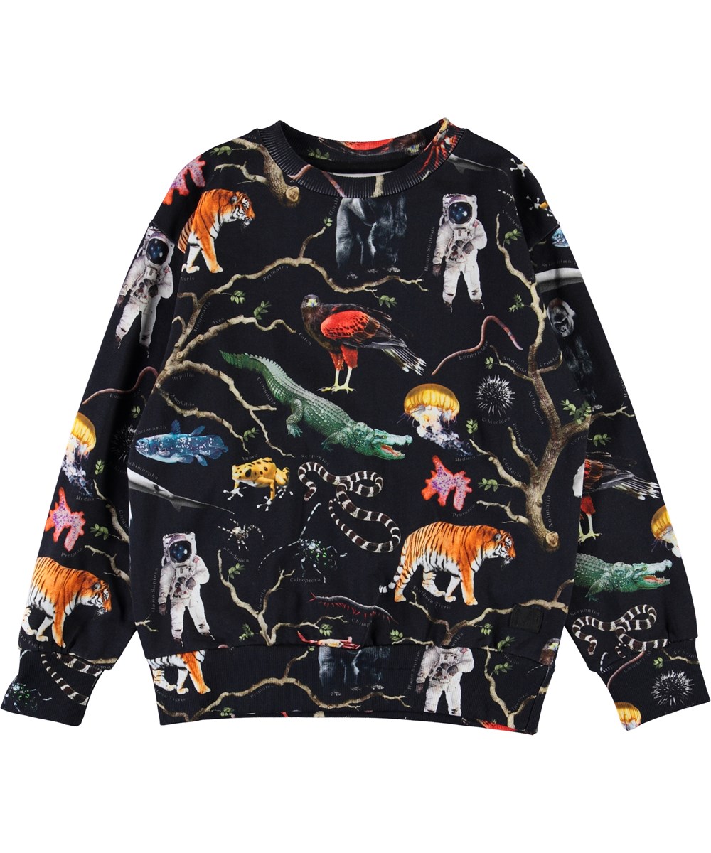Mik - Tree Of Life Black - Svart sweatshirt med djur och aliens.