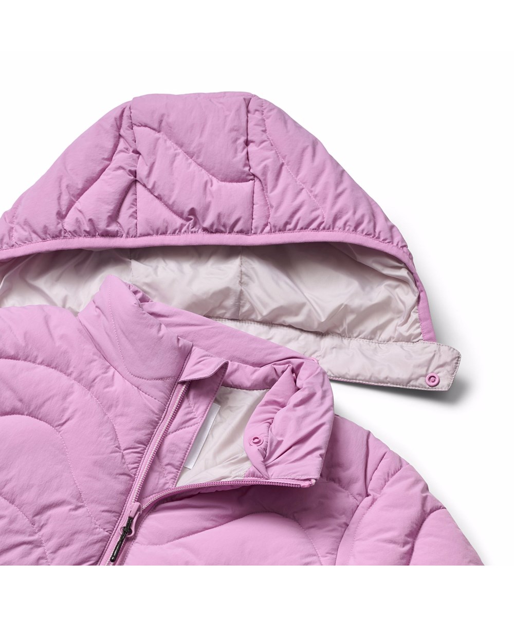 Hao - Purple Ray - Rosa vattenavvisande dunjacka för barn tillverkad av återvunnen nylon.