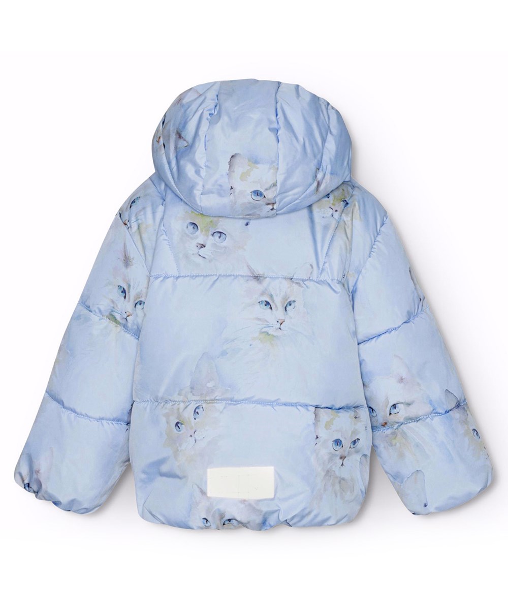 Harpo - Aquarelle Blue - Vattenavvisande ljusblå jacka för baby och småbarn i återvunnen polyester med ett tryck av kattansikten.