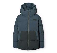 Hilo Jackets & Coats