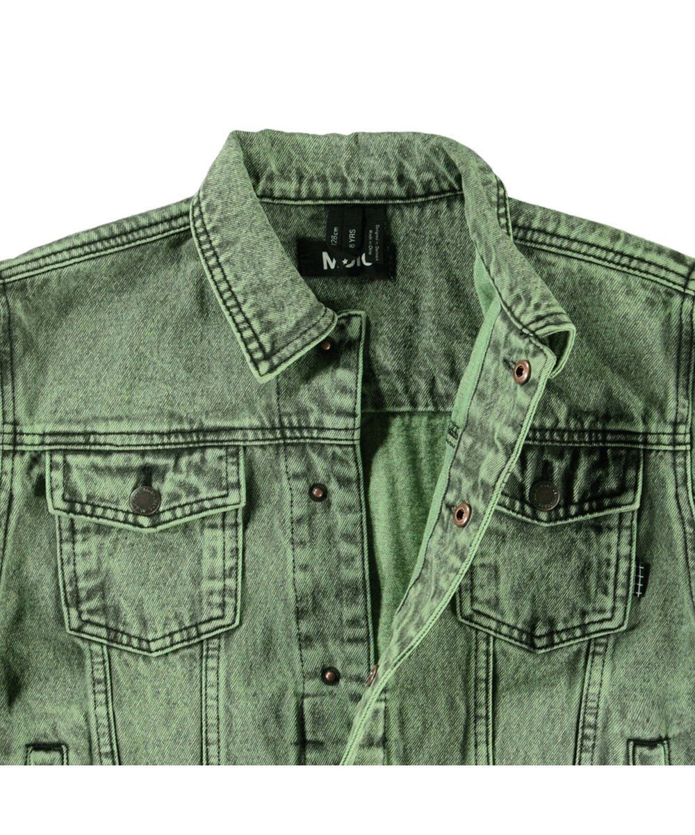 Honore - Cambuci Dye - Grön denimjacka för barn i tvättad bomullslook.