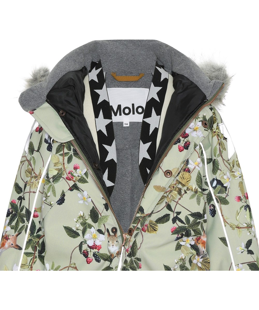 Polaris Fur - Forest Life - Återvunnen overall med blommor och bär.